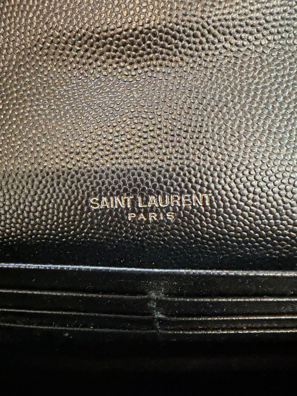 Yves Saint Laurent CASSANDRE MATELASSÉ envelope wallet in grain leather - Picture 5 of 8